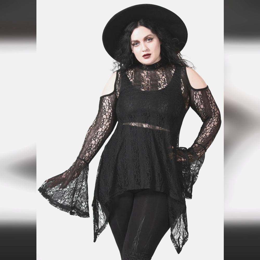 Acantha Lace Top